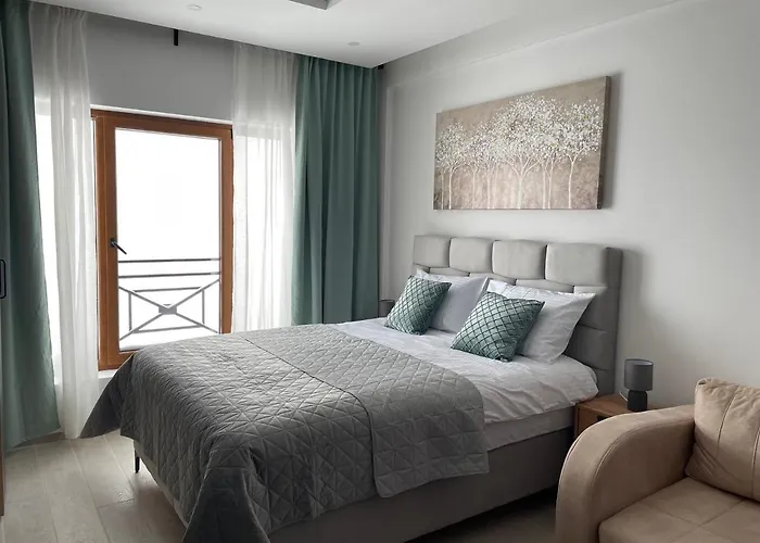 Mountain Bliss - Milmari & Wellness Апартаменты *